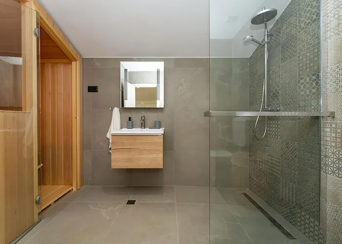 My Dalmatia - Campi Dalmatia With Private Heated Pool And Sauna