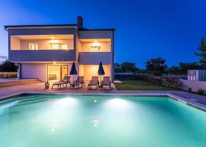 My Dalmatia - Campi Dalmatia With Private Heated Pool And Sauna