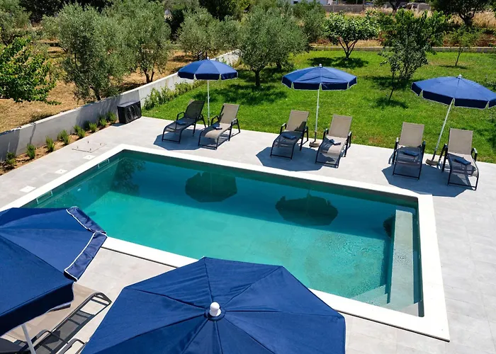 My Dalmatia - Campi Dalmatia With Private Heated Pool And Sauna Hébergement de vacances Galovac (Zadar)